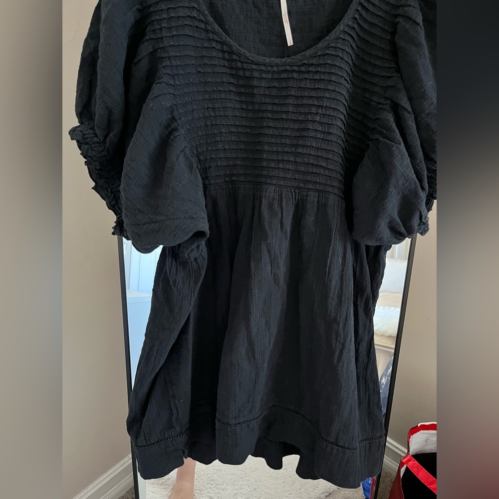 Free People Black Puff Sleeve Tunic Blouse - Picture 3 of 6